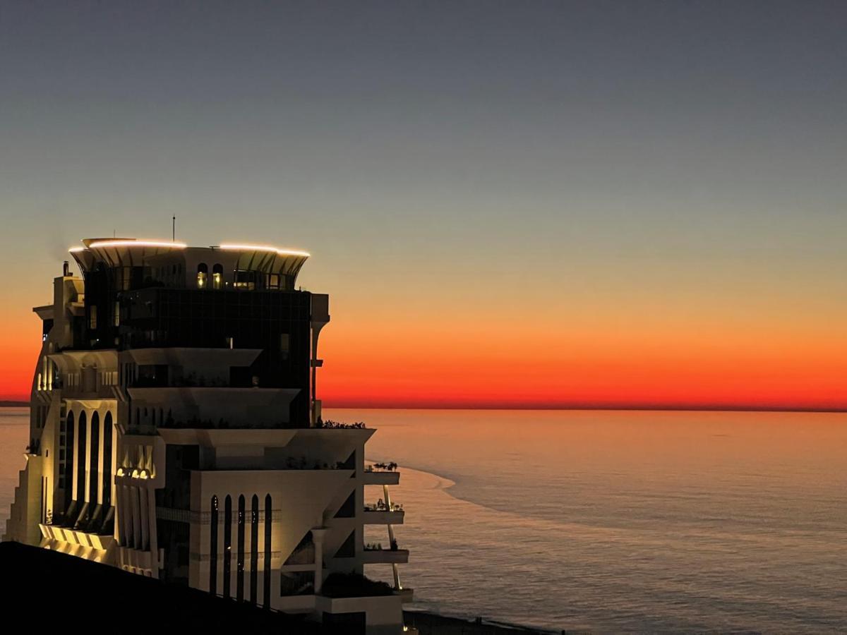 Black Sea Towers Batumi Exterior foto